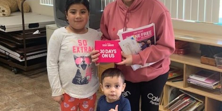 Family with T-Mobile hot-spot